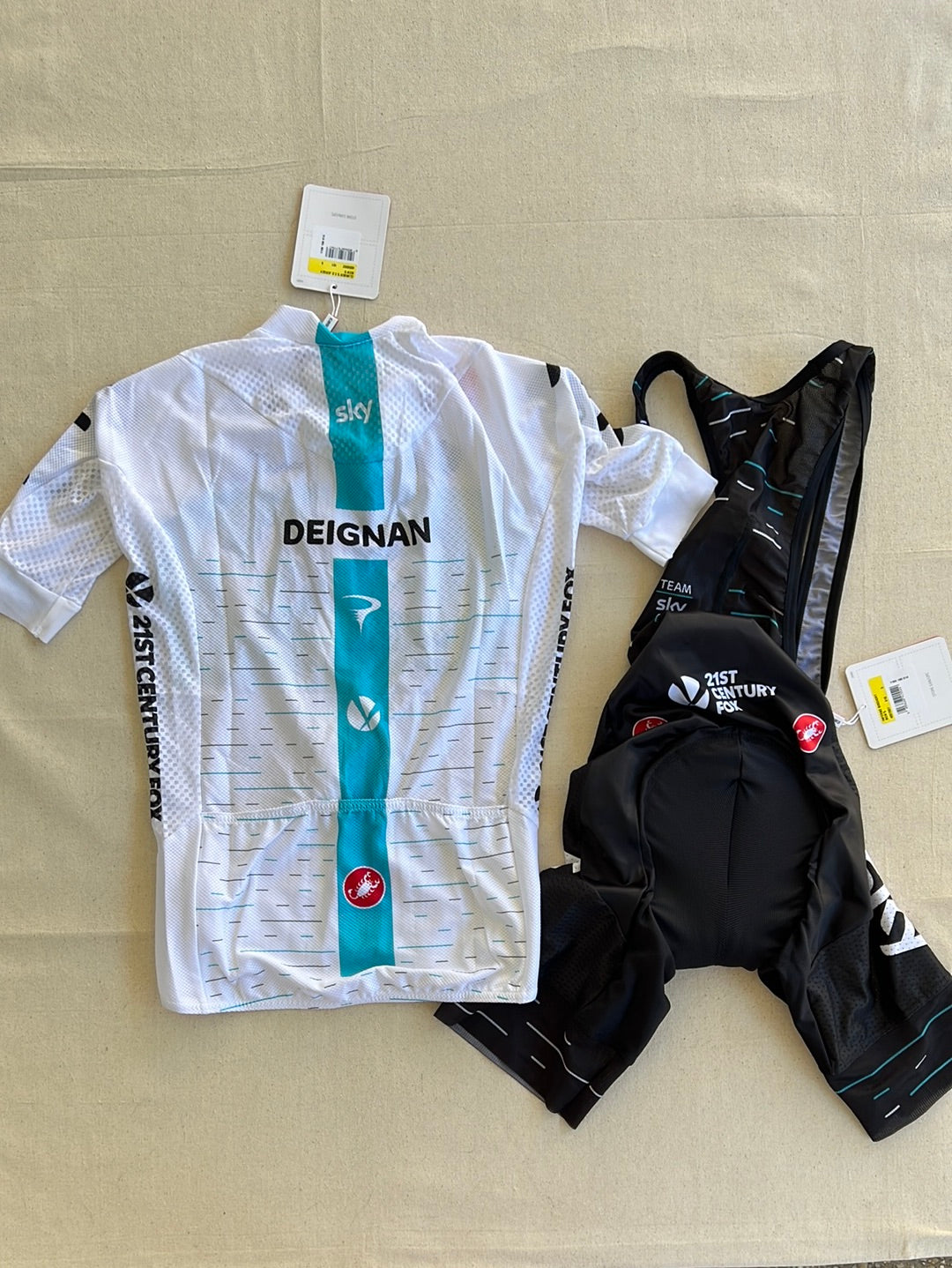 Cycling Kit Bundle - Summer Jersey & Bib Shorts | Castelli | Team Sky | Pro Cycling Kit