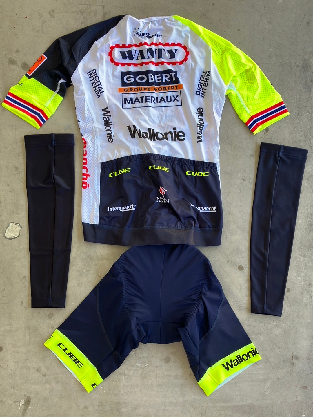 Cycling Kit Bundle - Jersey, Bib Shorts & Arm warmers | Nalini | Intermarche Wanty | Pro-Issued Cycling Kit