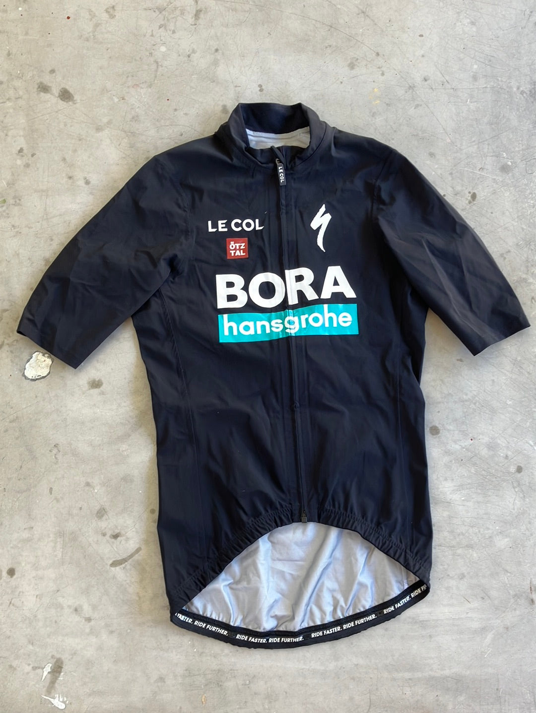 Pro Rain Jacket Short Sleeve | Le Col | Bora Hansgrohe | Pro-Issued Cycling Kit