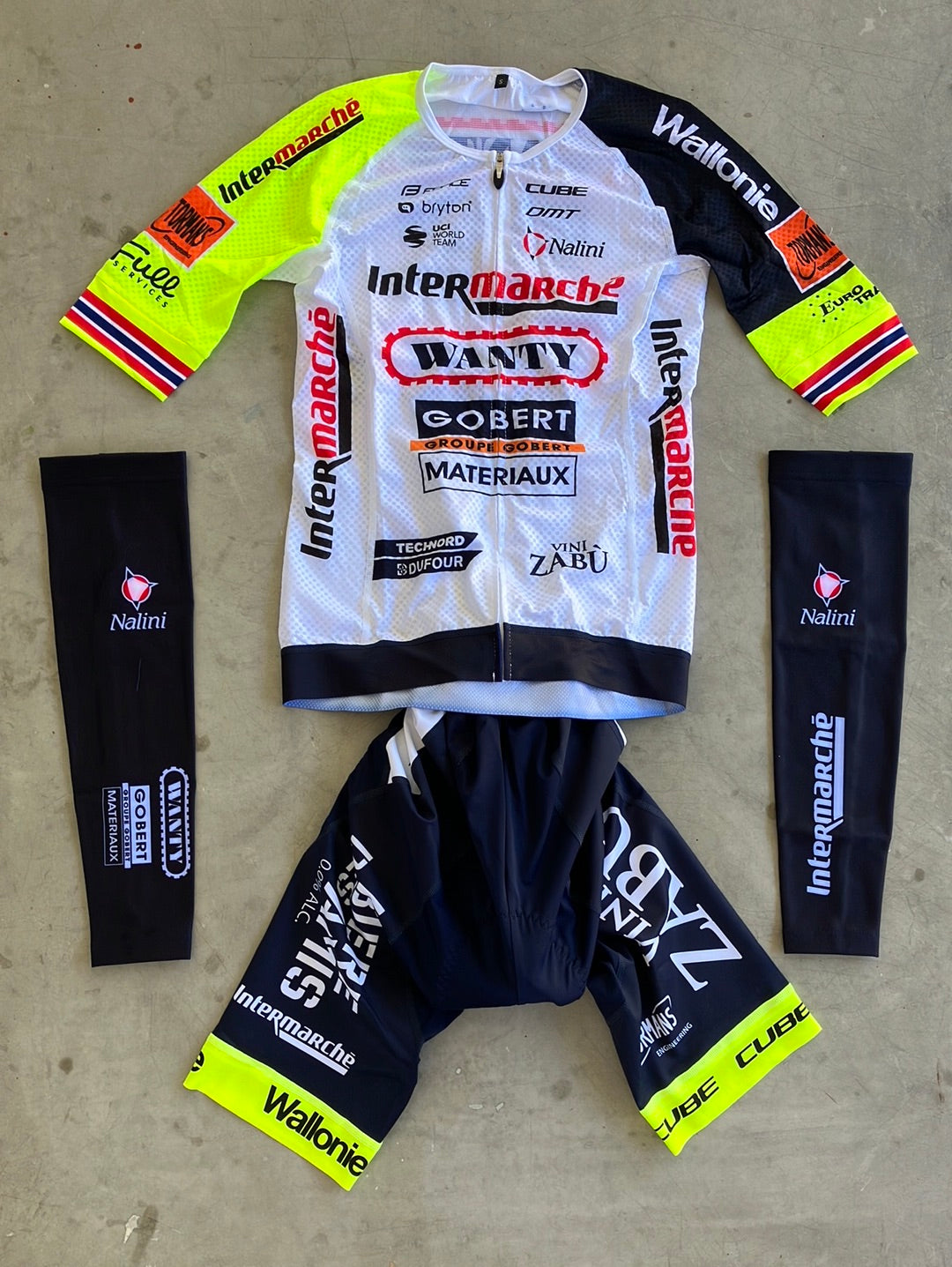 Cycling Kit Bundle - Jersey, Bib Shorts & Arm warmers | Nalini | Intermarche Wanty | Pro-Issued Cycling Kit