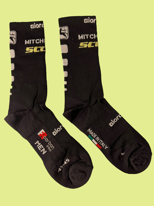 Winter Cycling Socks | Giordana | Mitchelton Scott Pro Teamam | Pro Cycling Kit