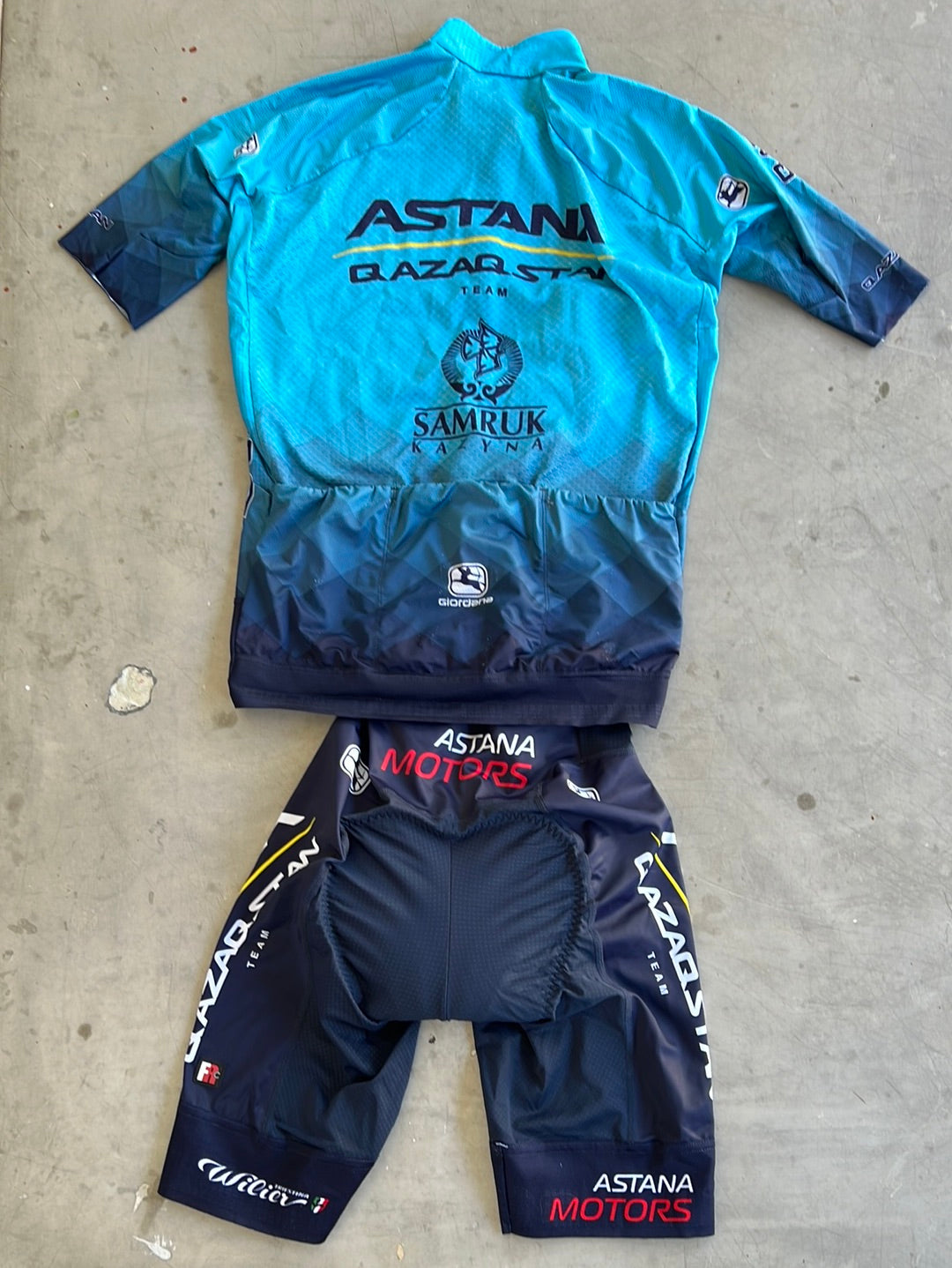 Short Sleeve Jersey & Bib Shorts Bundle | Giordana | Astana Qazaqstan | Pro-Issued Cycling Kit