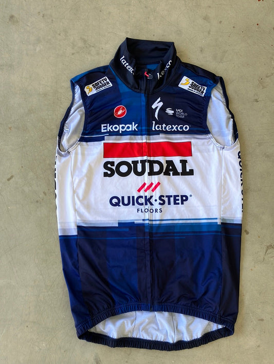 Mid-Weight Vest / Gilet Midweight Winter | Castelli | Quick-Step Alpha Vinyl / Soudal  | Pro Cycling Kit