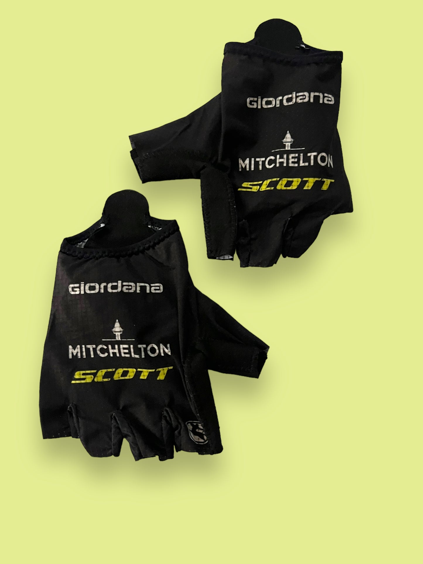 Summer Cycling Gloves | Giordana | Mitchelton Scott Pro Team | Pro Cycling Kit