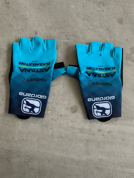 Padded Cycling Gloves | Giordana | Astana | Pro Team Cycling Kit