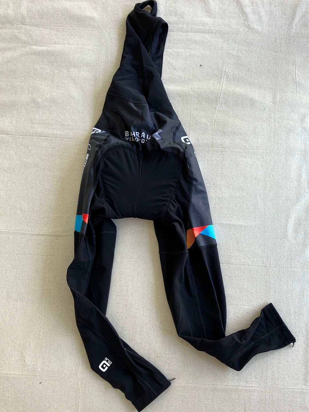 Thermal Rain Bib Tights Winter Padded | Ale | Team Bahrain Victorious | Pro Cycling Kit