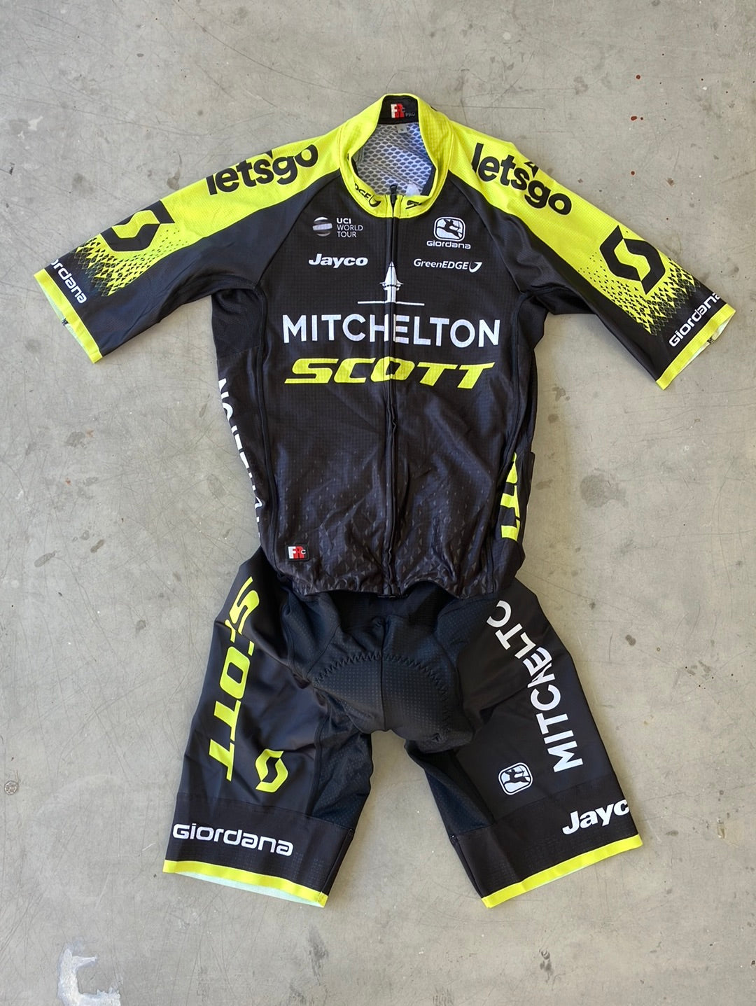 Road Suit FR-C Short Sleeve Aerosuit / Skinsuit with Pockets   | Giordana | Mitchelton Scott | Pro Cycling Kit