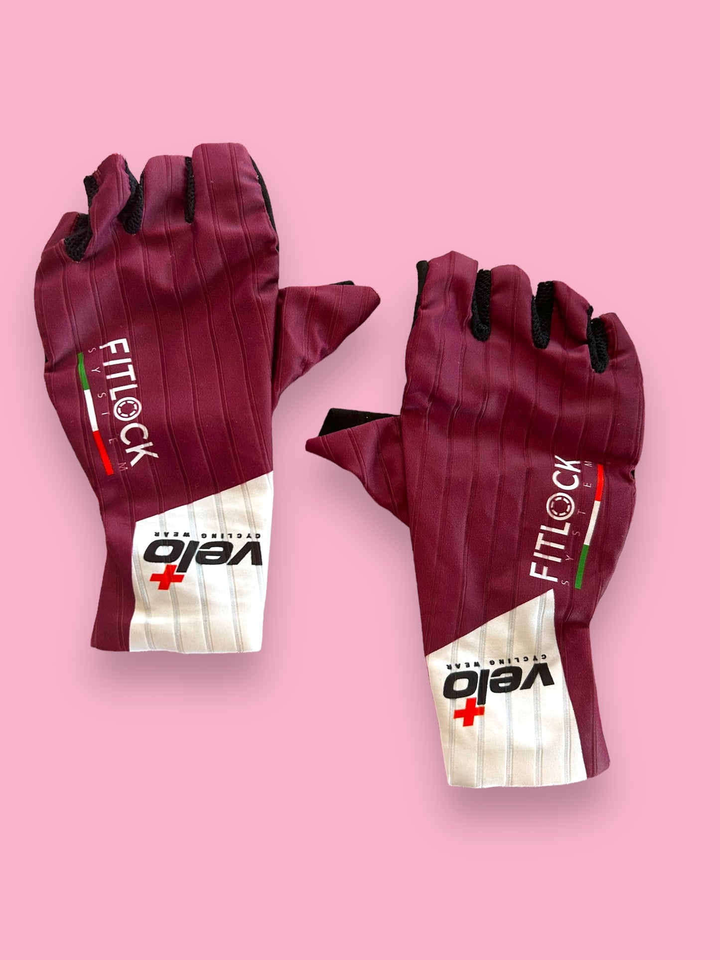 Aero gloves | Velo+ | Corratec  | Pro Cycling Kit