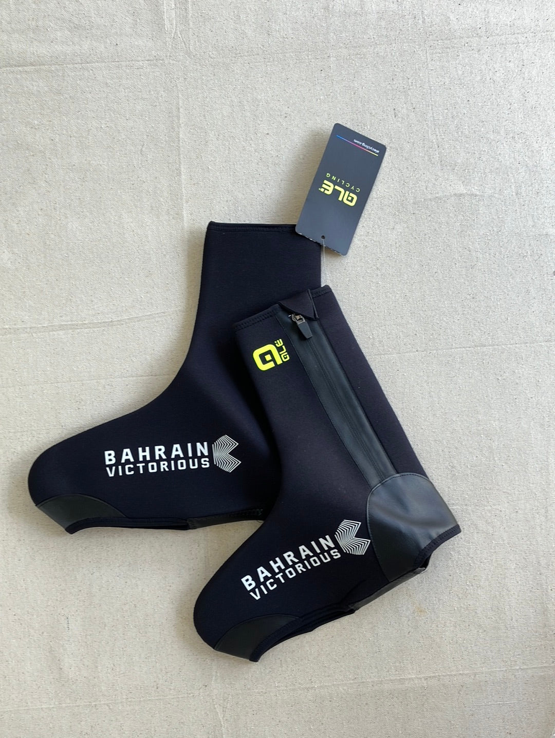 Neoprene Winter Overshoes / Shoe Covers | Ale | Team Bahrain Victorious | Pro Cycling Kit