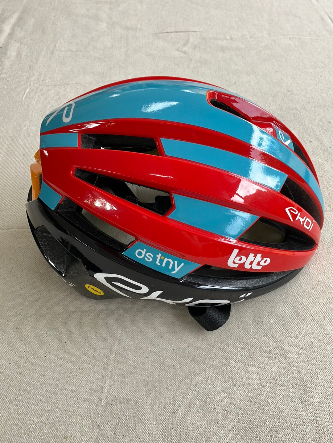 Cycling Helmet Ekoi Gara MIPS | Lotto Dstny | Pro Team Cycling Kit