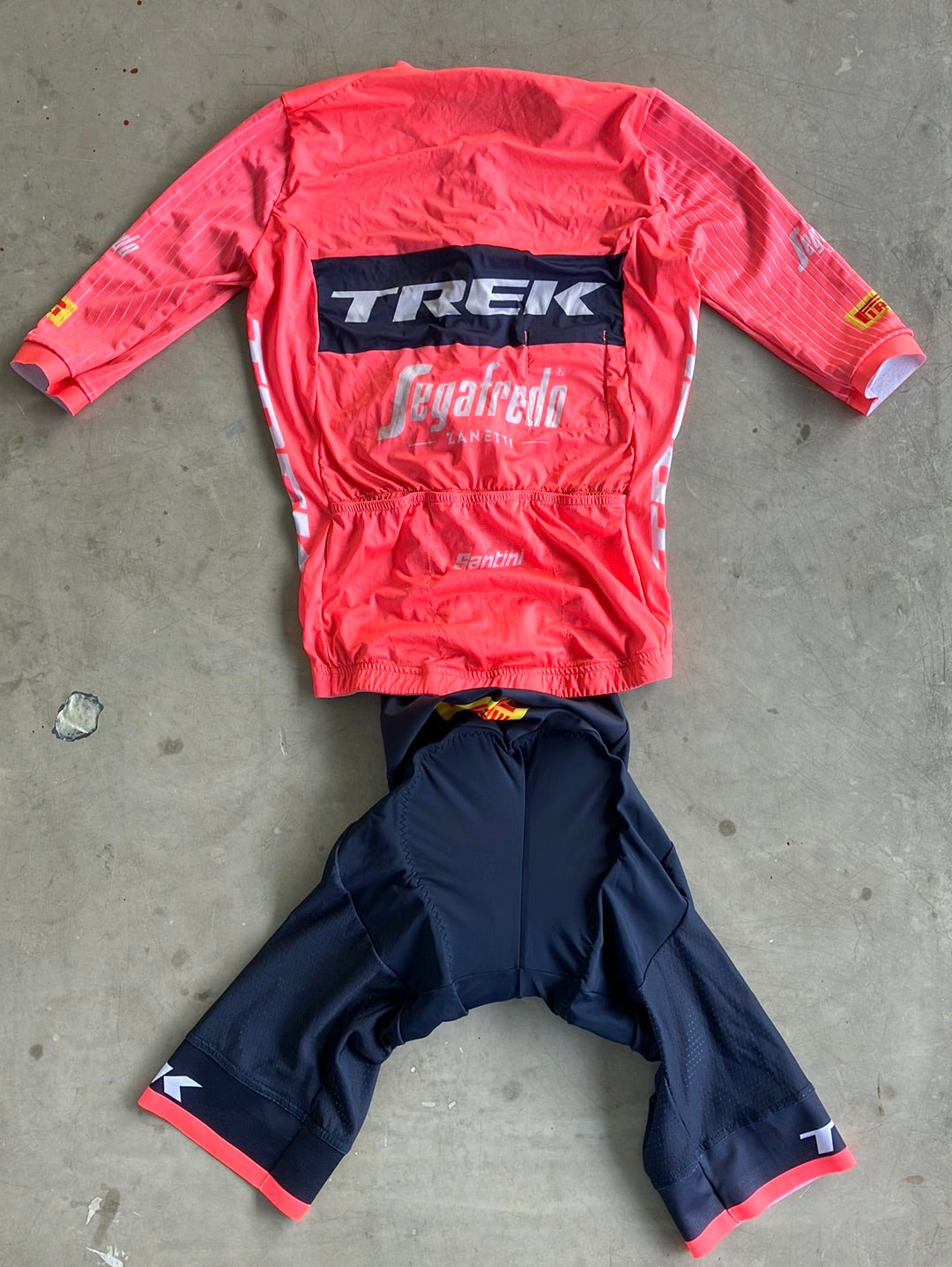 Trek Segafredo | Santini Bundle - Aero Jersey & Bibs | Pink | M | Pro-Issued Team Kit