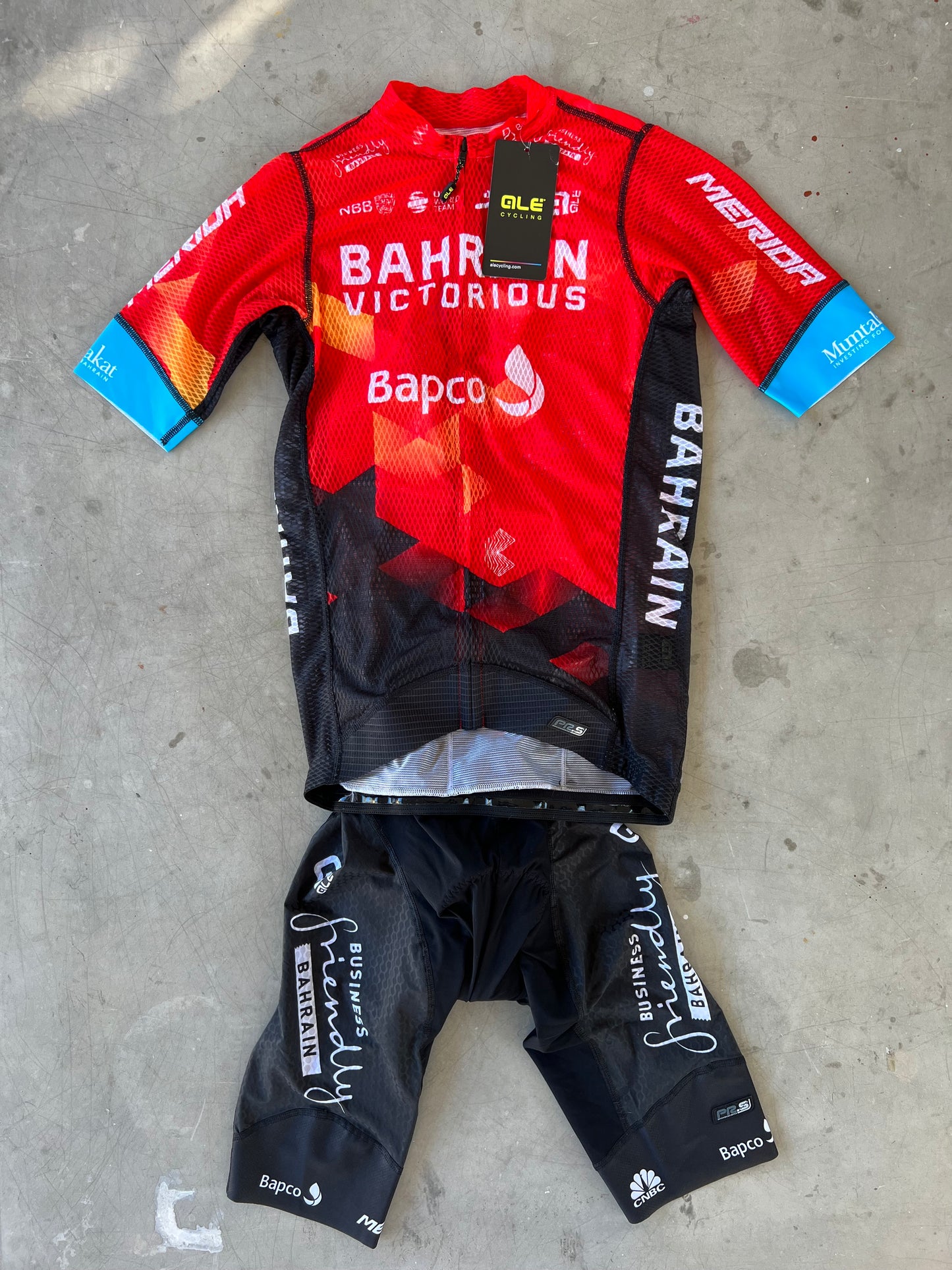 Bahrain | Ale Bundle - Summer Sleeve Jersey and Bibs | S/M | Rider-Issued Pro Team Kit