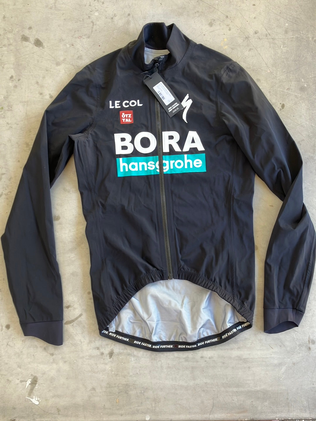 Pro Rain Jacket Long Sleeve | Le Col | Bora Hansgrohe | Pro-Issued Cycling Kit