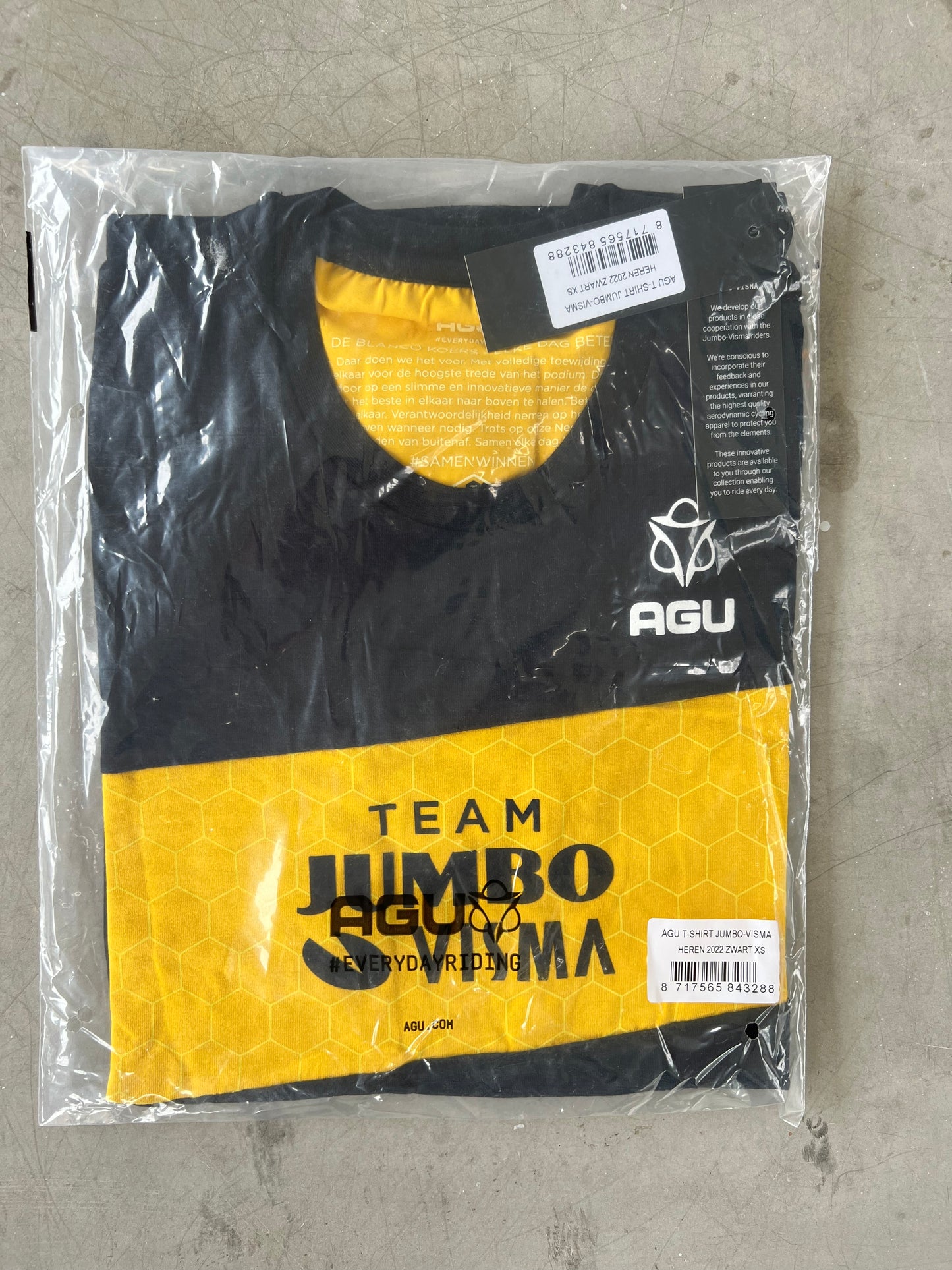 Jumbo Visma | Agu Casual Short Sleeve T-Shirt | S | Rider-Issued Casual Team Kit