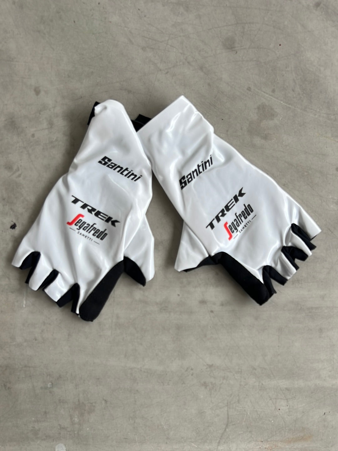 Padded Aero Gloves | Santini | Trek Segafredo | Pro-Issued Cycling Kit