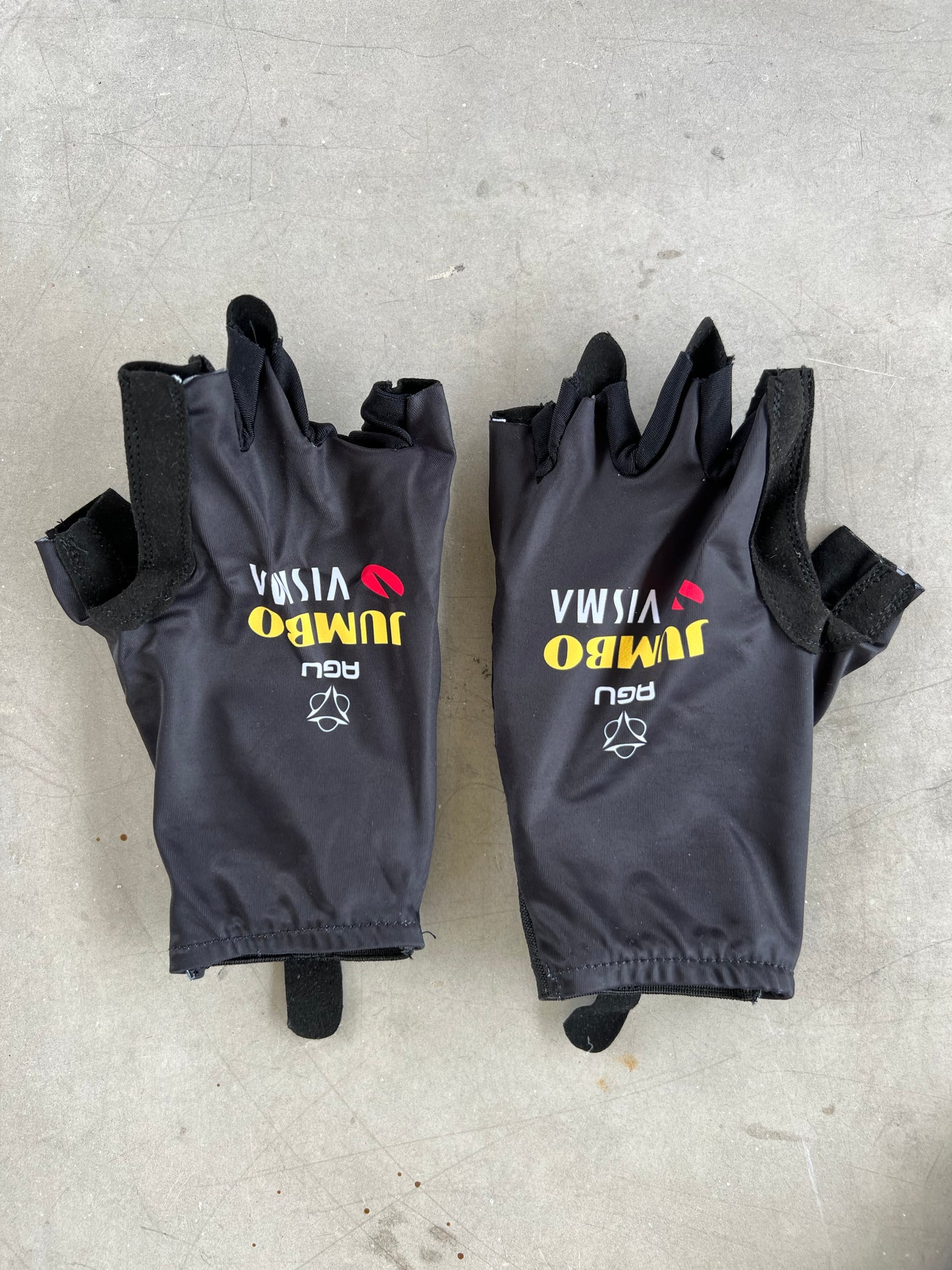 Jumbo Visma | Agu Winter Bundle - Long Sleeve Jersey, Padded Tights, Vest & Gloves | XS | Rider-Issued Pro Team Kit