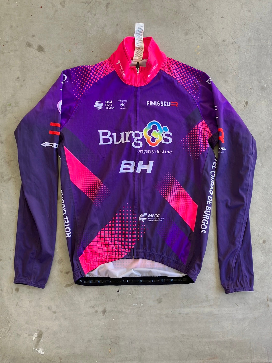 Burgos BH | Finisseur Rain Jacket | M | Purple | Pro-Issued Team Kit