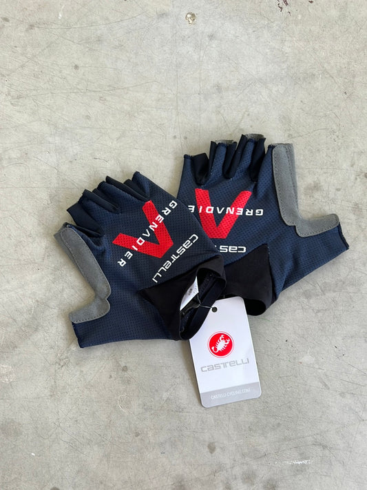 Summer Gloves Padded | Castelli | Ineos Grenadiers Pro-Issued Cycling Kit