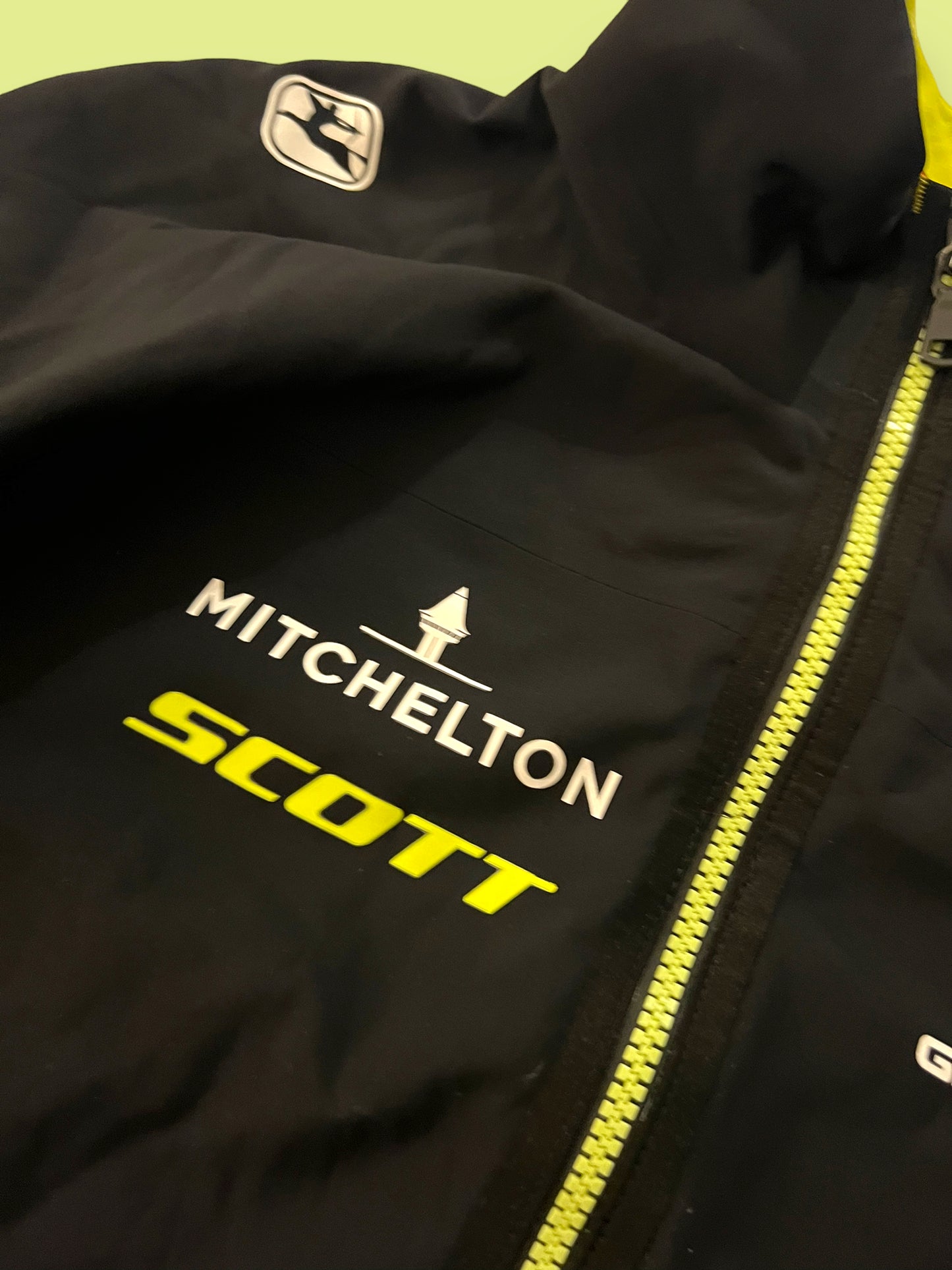 Thermal Rain Jacket Long Sleeve | Giordana | Mitchelton Scott Pro Team | Pro Cycling Kit