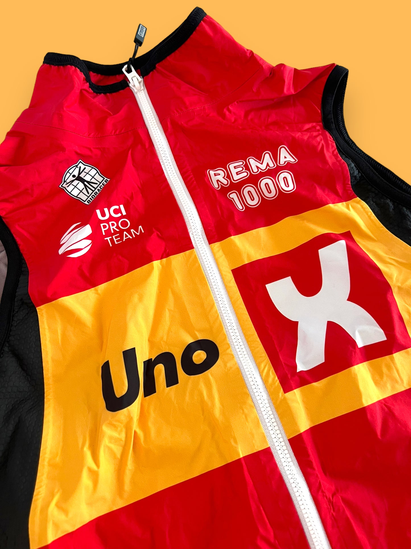 Rain Vest / Gilet Waterproof | Bioracer | Uno-X Pro Team | Pro Cycling Kit