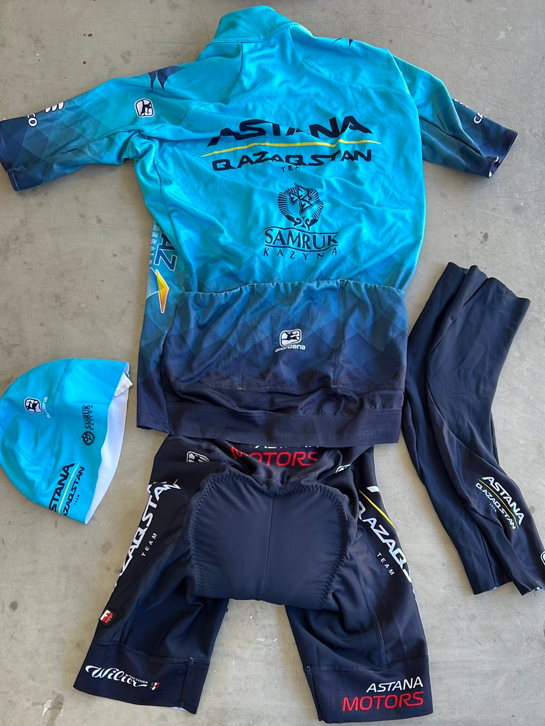 Winter Thermal Jersey Short Sleeve, Thermal Bib Shorts & Arm Warmers Bundle | Giordana | Astana Qazaqstan | Pro-Issued Cycling Kit