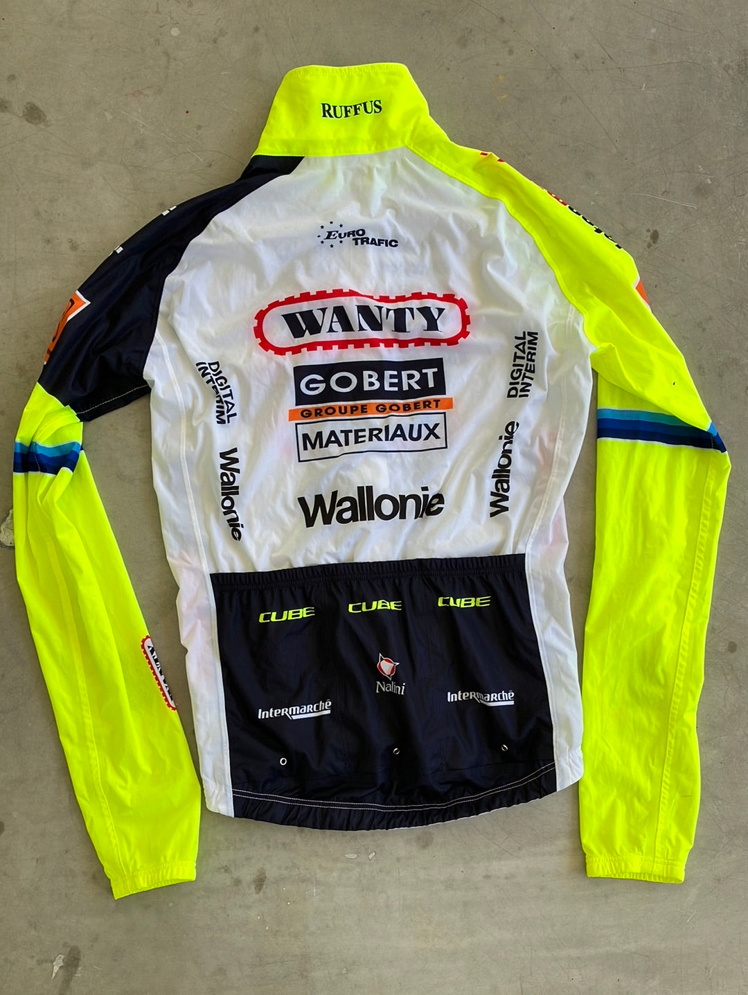 Intermarche | Nalini Light Rain Jacket | M | Pro-Issued Team Kit