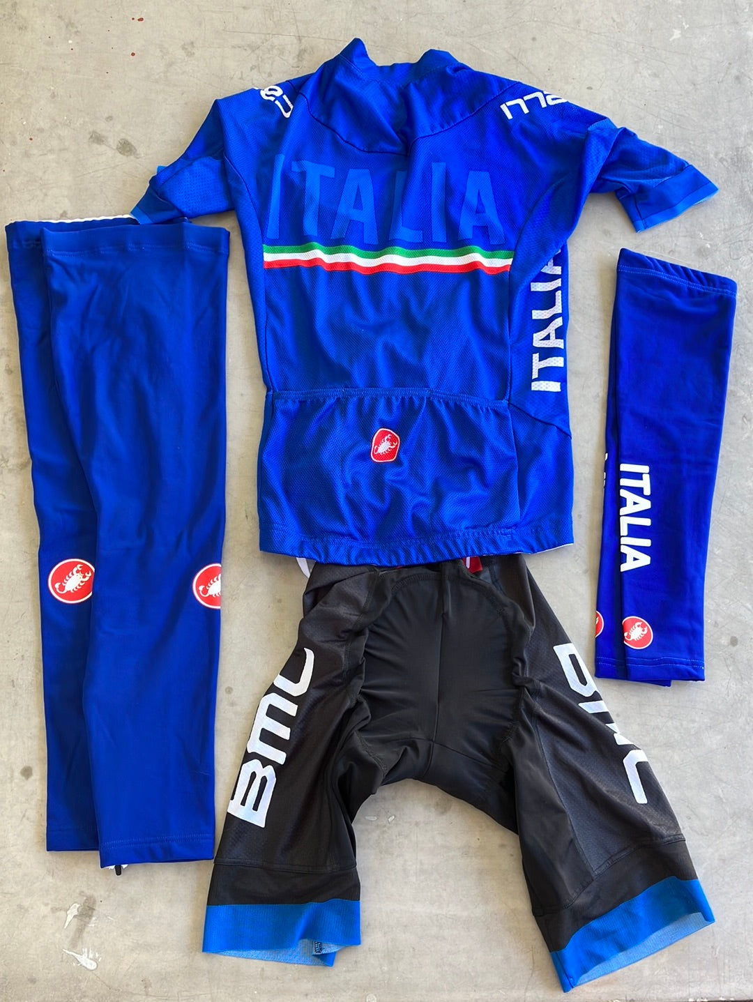 Short Sleeve Jersey, Bib Shorts, Arm & Leg Warmers Bundle | Castelli | Italy/Italia National Team | Pro Cycling Kit