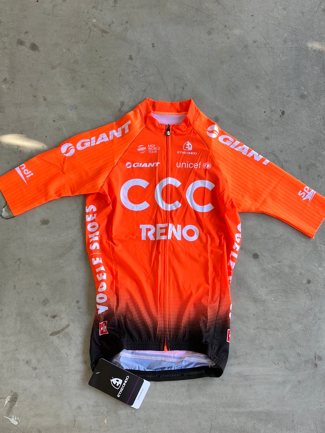 Short Sleeve Aero Jersey Lightweight  |Extendo |CCC Reno Giant |Pro Cycling Kit