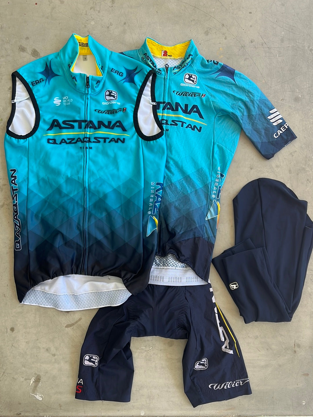 Aero Jersey, Bibs, Thermal Vest & Leg Warmers Bundle | Giordana | Astana | Pro Team Cycling Kit