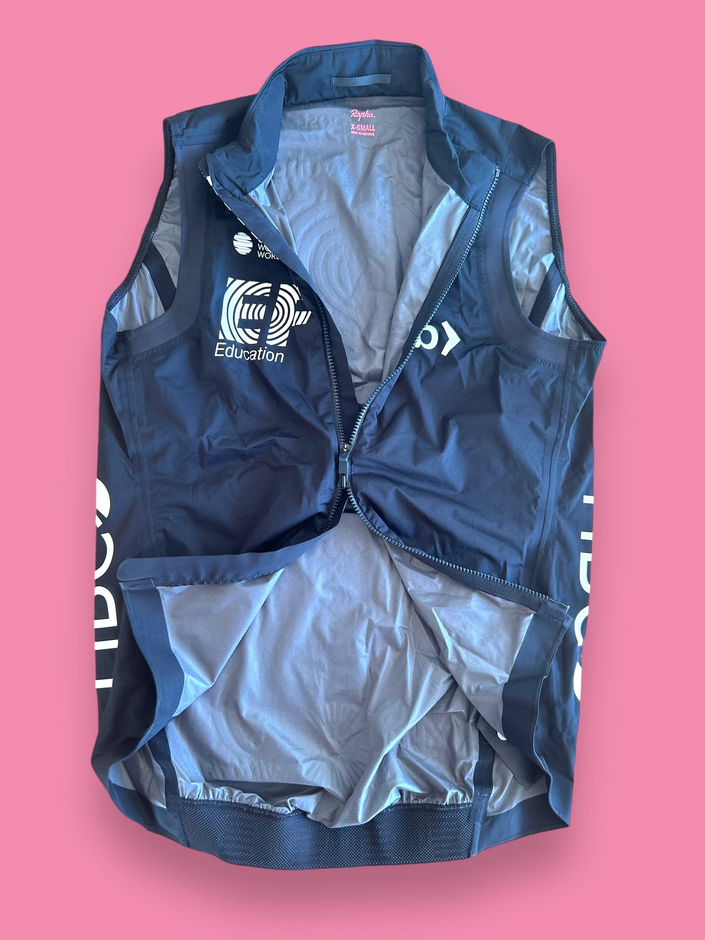 Gilet Vest Womens Lightweight Rain Waterproof Packable | Rapha Pro Team |  EF Education First  | Pro Cycling Kit