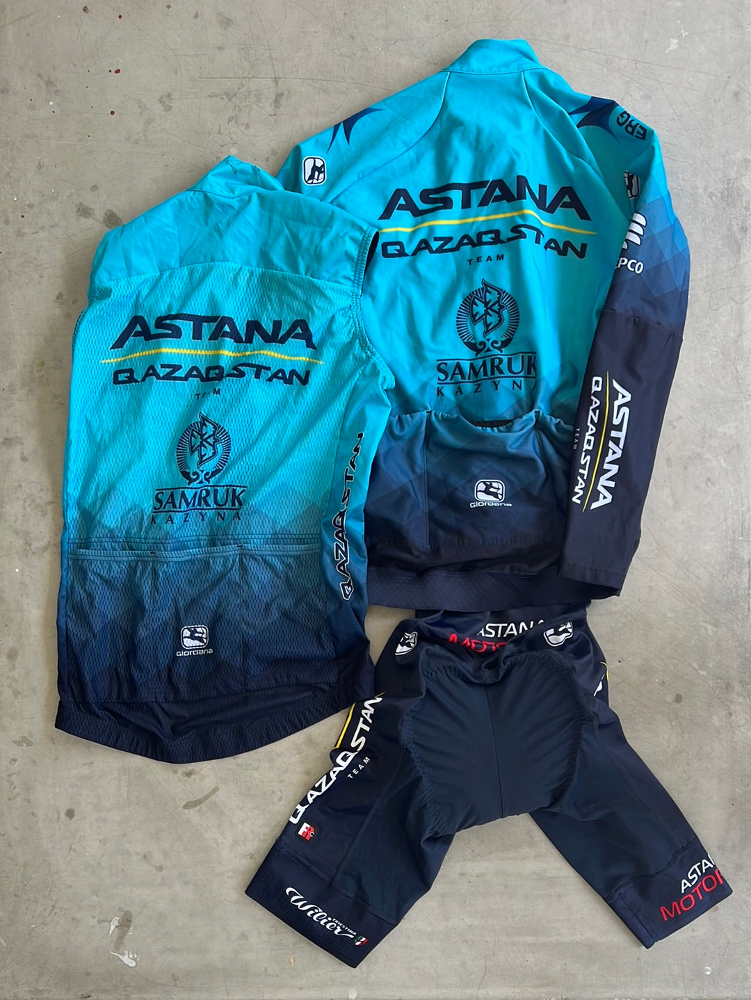 Thermal Jersey, Bibs & Wind Vest Bundle | Giordana | Astana | Pro Team Cycling Kit