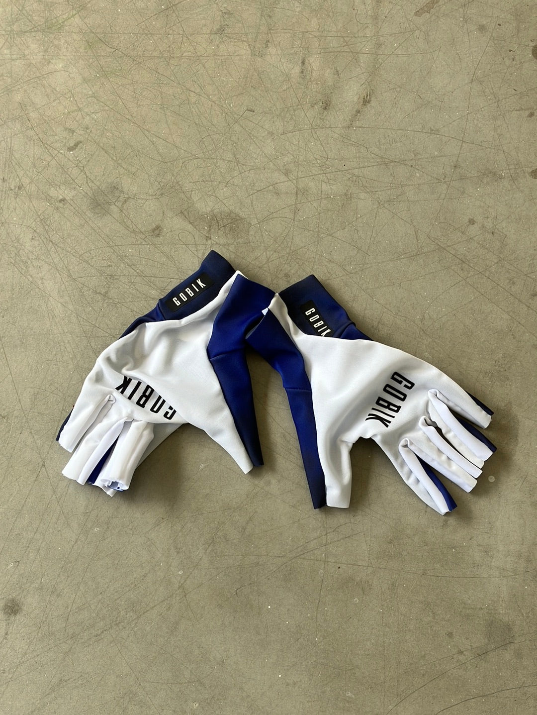 Cycling Aero Gloves / Mitts | Gobik | White | Movistar | Pro Kit