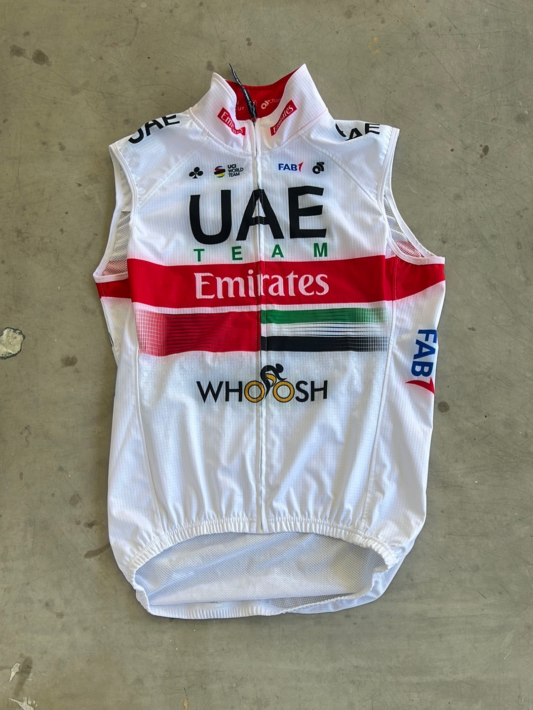 Rain Vest / Gilet | Champion System | UAE Emirates | Pro-Issued Cycling Kit