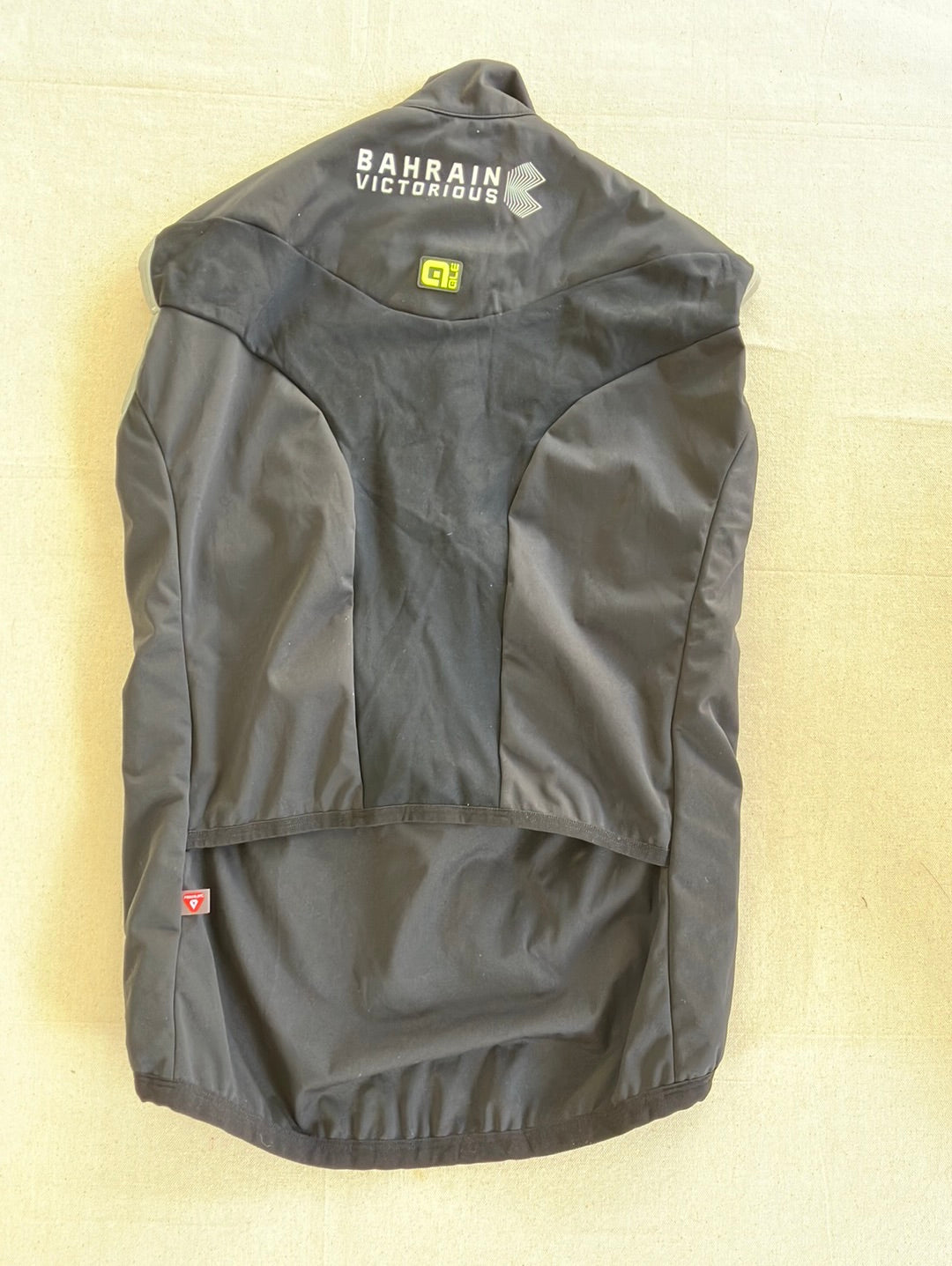 Padded Thermal Vest / Gilet Winter Thermal | Ale | Team Bahrain Victorious | Pro Cycling Kit