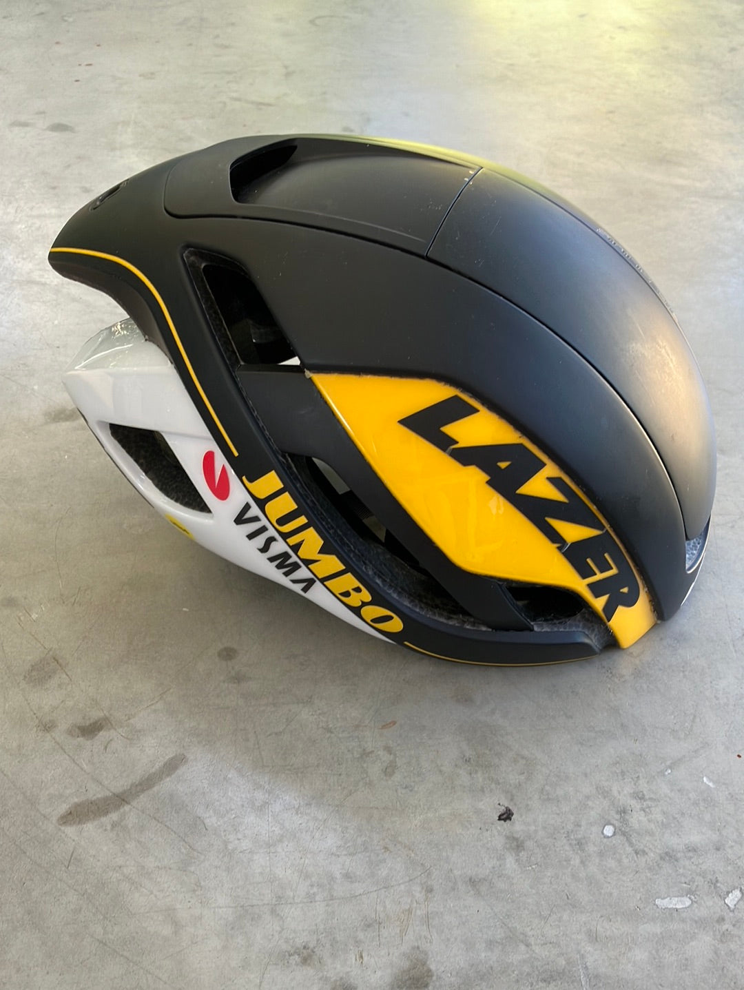 Helmet Bullet | Lazer | Jumbo Visma | Pro Cycling Kit