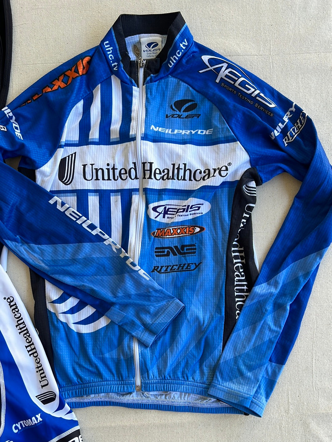 Cycling Winter Kit Bundle - Long Sleeve Jersey, Bibs, Tights & Vest / Gilet | United Healthcare Pro Team | Pro Cycling Kit