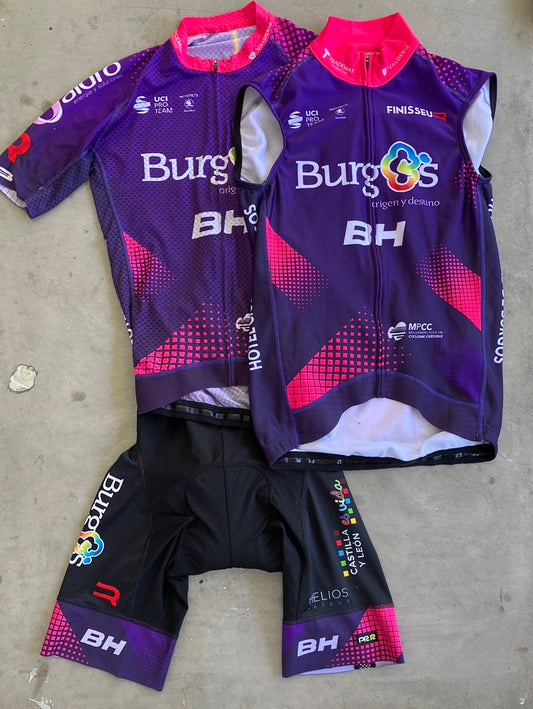 Burgos BH | Finisseur Bundle - Short Sleeve Jersey, Thermal Vest & Bibs | M | Purple | Pro-Issued Team Kit