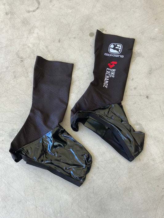 TT Overshoes Time Trial Aero shoe covers Chrono   | Giordana | Bike Exchange | Pro Cycling Kit