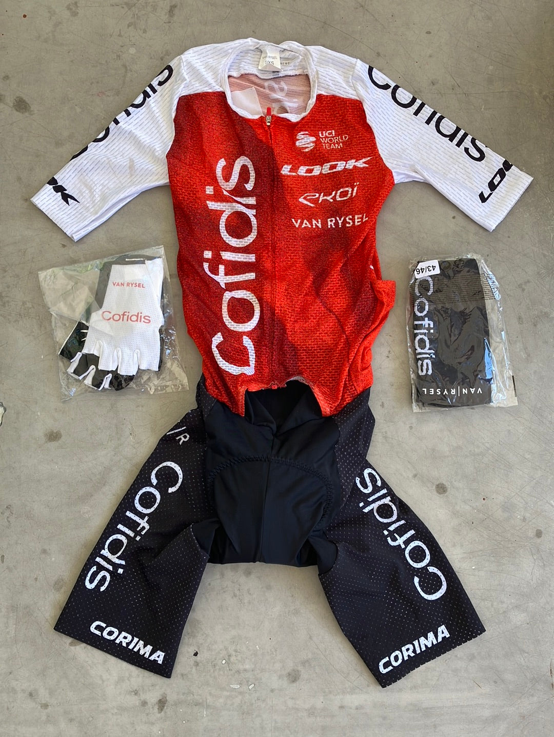 Cofidis | Van Rysel Bundle - Summer Race Suit, Gloves & Socks | Pro-Issued Pro Team Kit