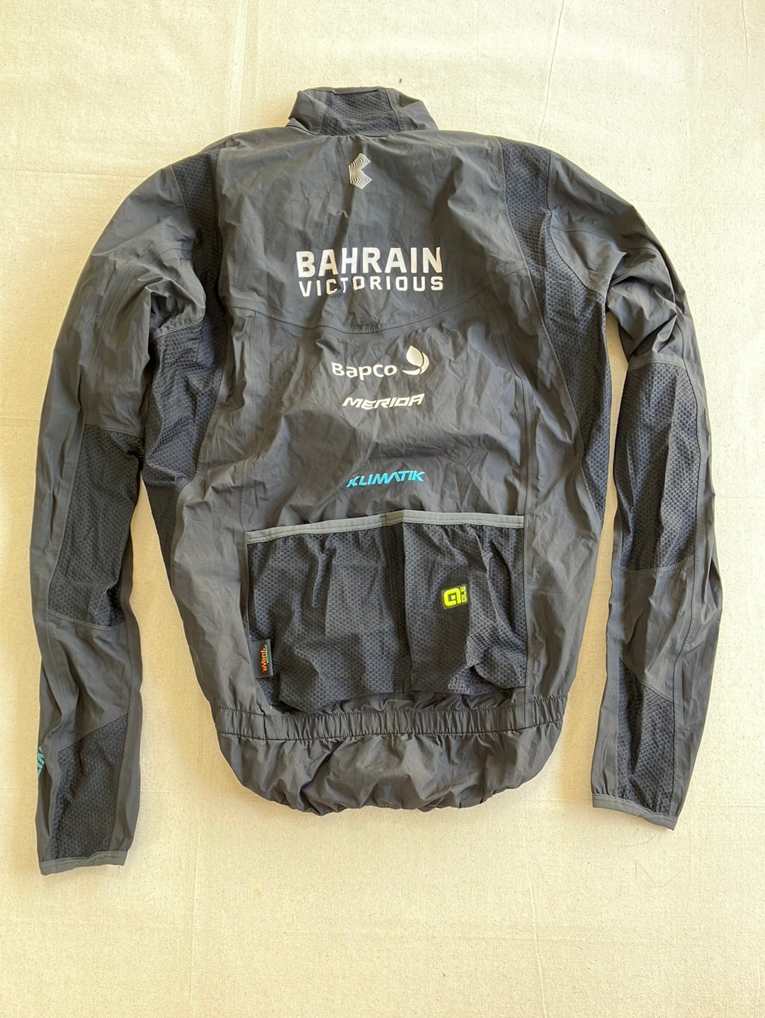 Rain Jacket - Clearance | Ale | Team Bahrain Victorious | Pro Cycling Kit