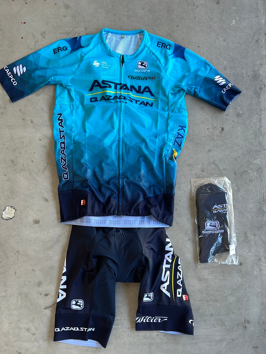 Summer Jersey, FR-C Bib Shorts & Race Socks Bundle | Giordana | Astana Qazaqstan | Pro-Issued Cycling Kit