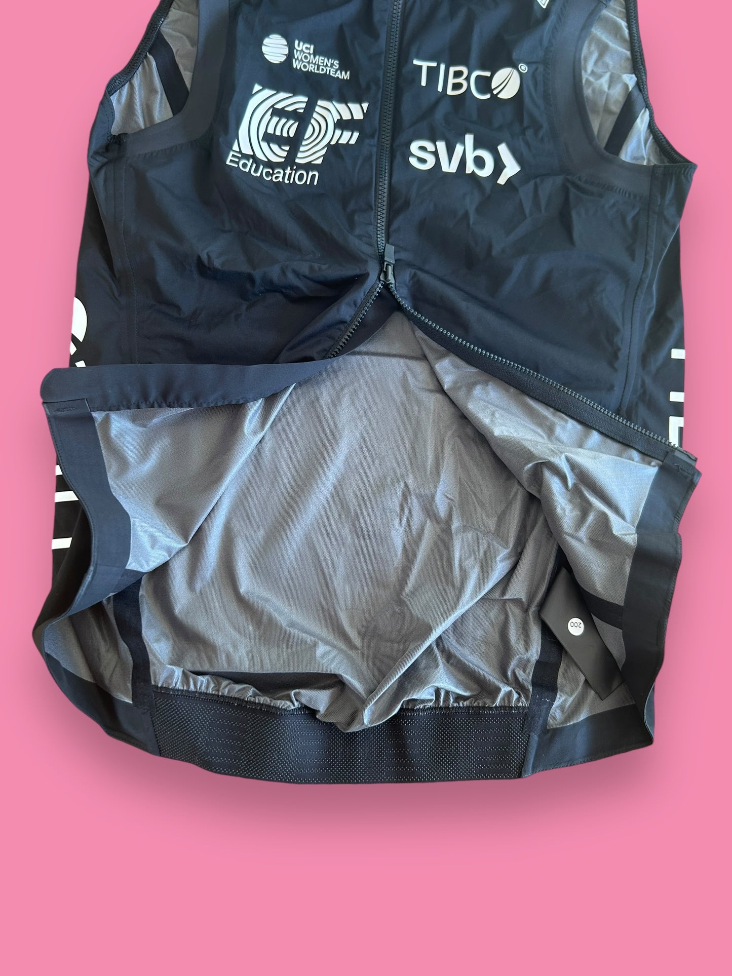 Gilet Vest Womens Lightweight Rain Waterproof Packable | Rapha Pro Team |  EF Education First  | Pro Cycling Kit