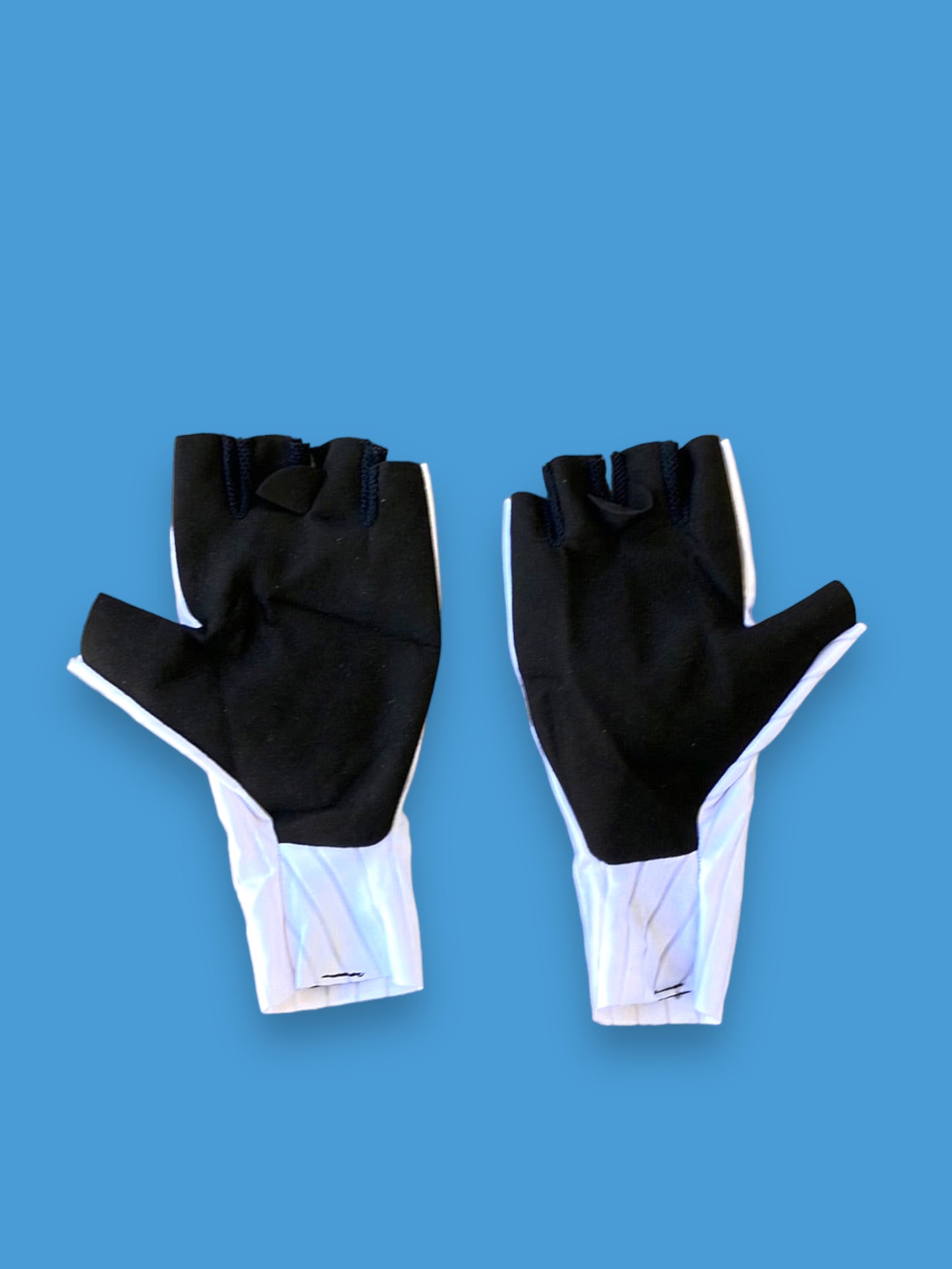 Cycling Aero Gloves | Rosti | AG2R Citroen | Pro Cycling Kit