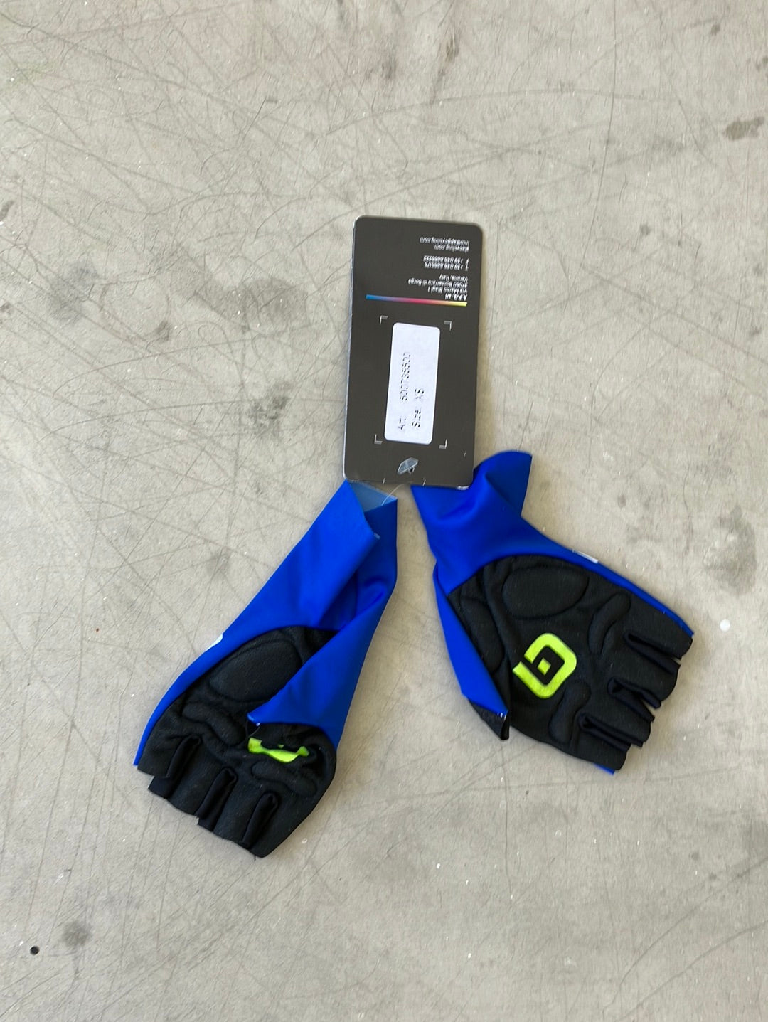 Race Gloves / Mitts | Ale | Jayco Alula Men's | Pro-Issued Cycling Kit