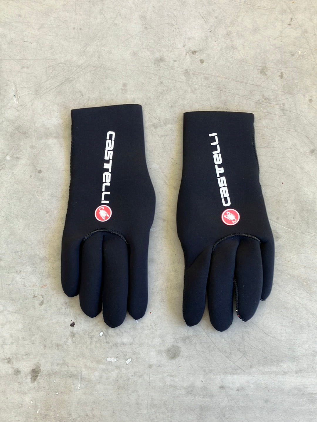 Soudal / Deceuninck Quick-Step | Castelli Neoprene Gloves | Black | Pro-Issued Team Kit