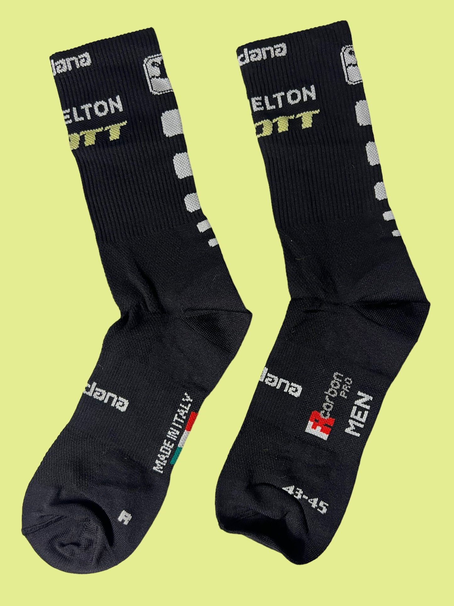 Winter Cycling Socks | Giordana | Mitchelton Scott Pro Teamam | Pro Cycling Kit