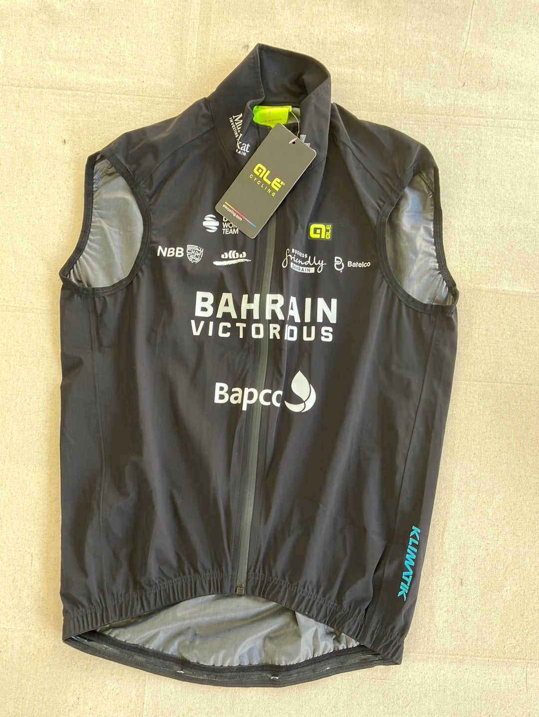 Rain Vest / Gilet Winter Thermal | Ale | Team Bahrain Victorious | Pro Cycling Kit