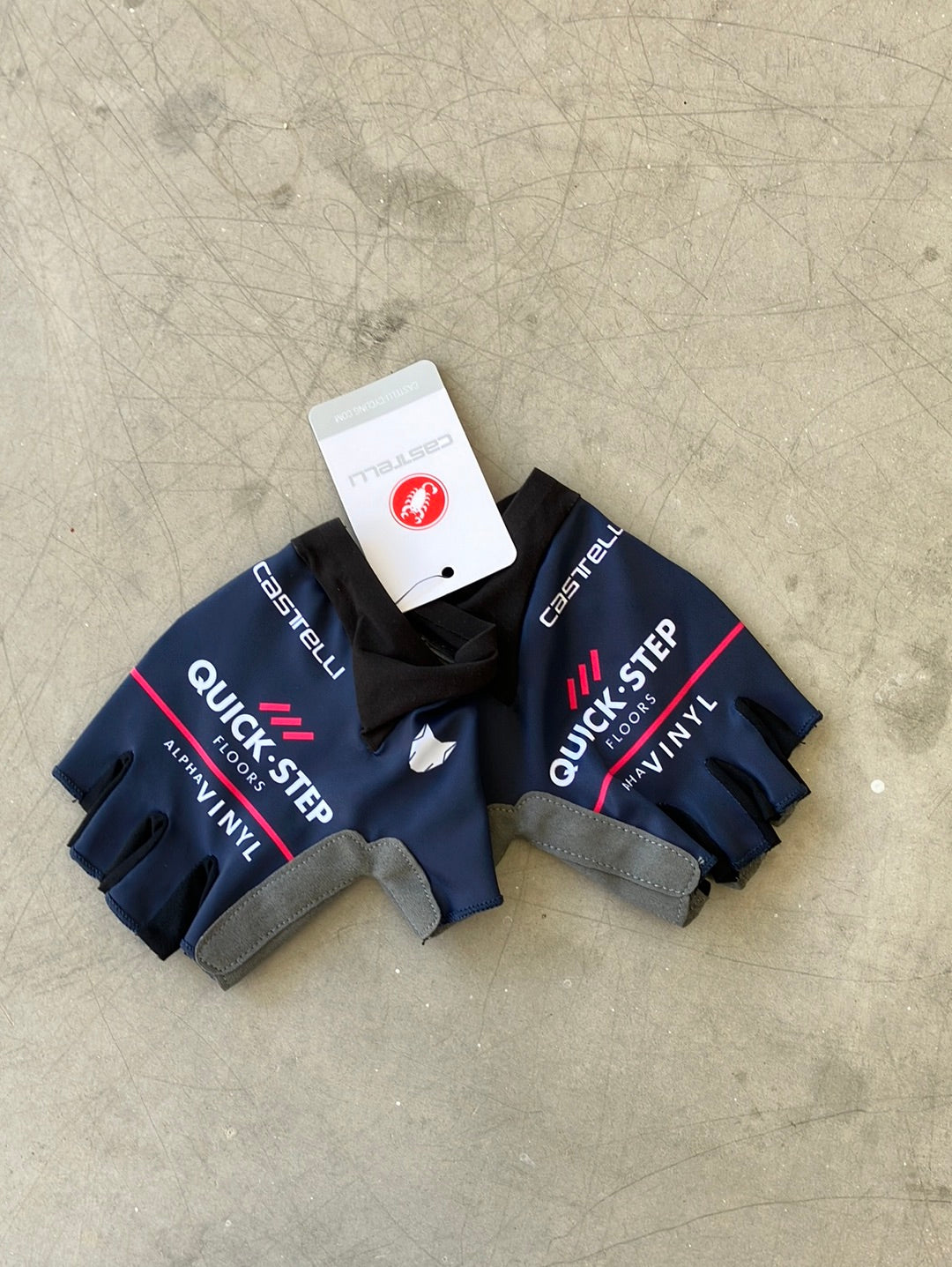 Gloves Mitts team Issued Competizione2 | Castelli | Blue | Quick-Step Alpha Vinyl / Soudal  | Pro Cycling Kit