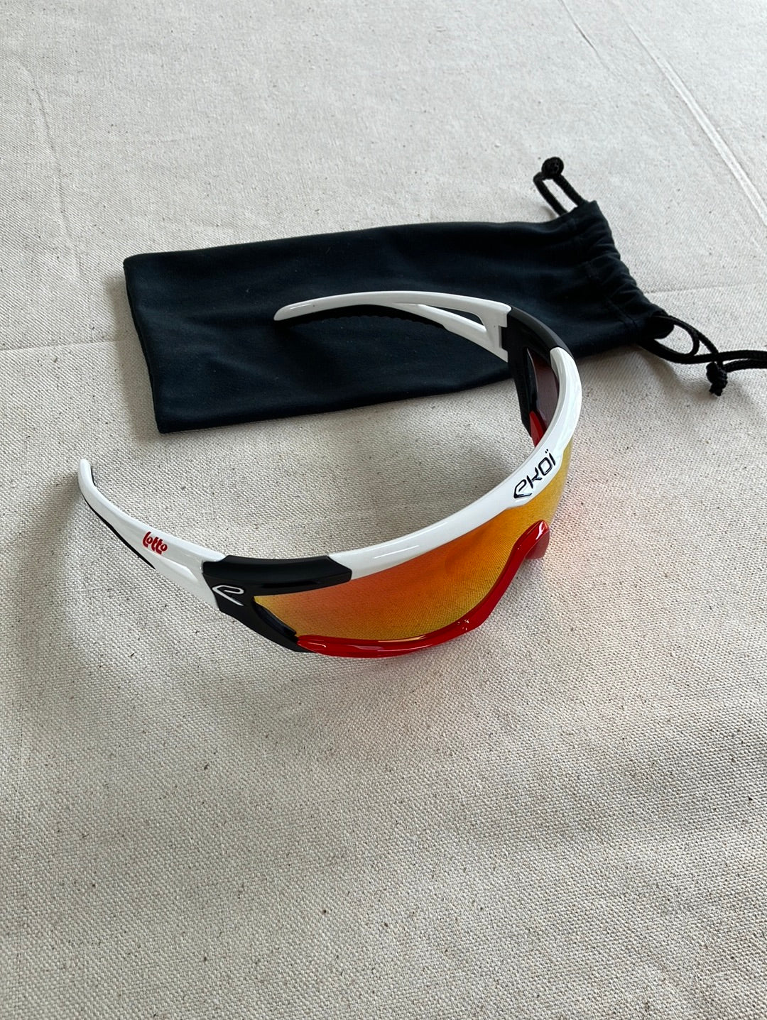 Ekoi Sunglasses | Lotto Dstny | Pro Team Cycling Kit