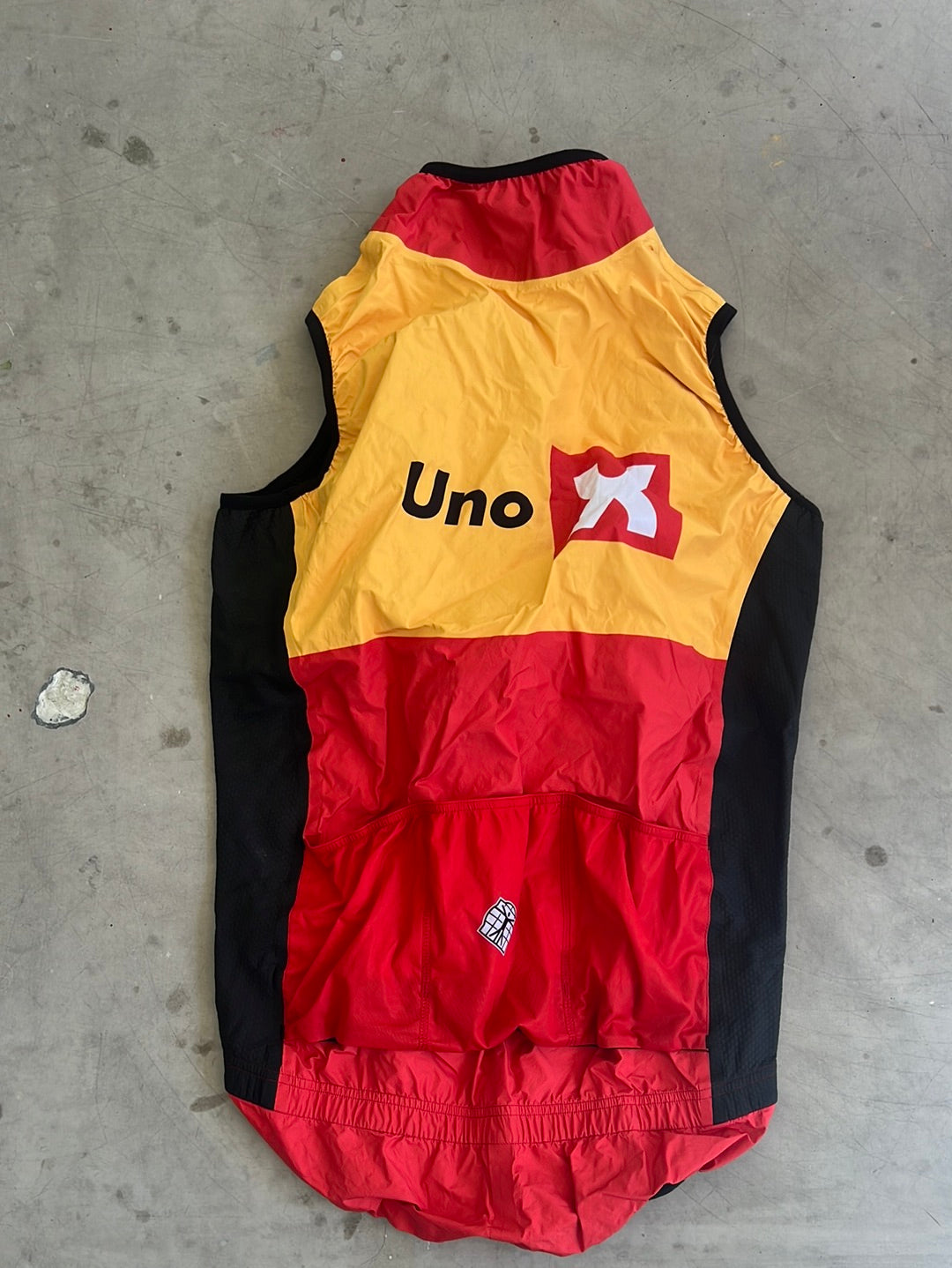 Uno-X | Bioracer Rain Vest / Gilet | S | Pro-Issued Team Kit